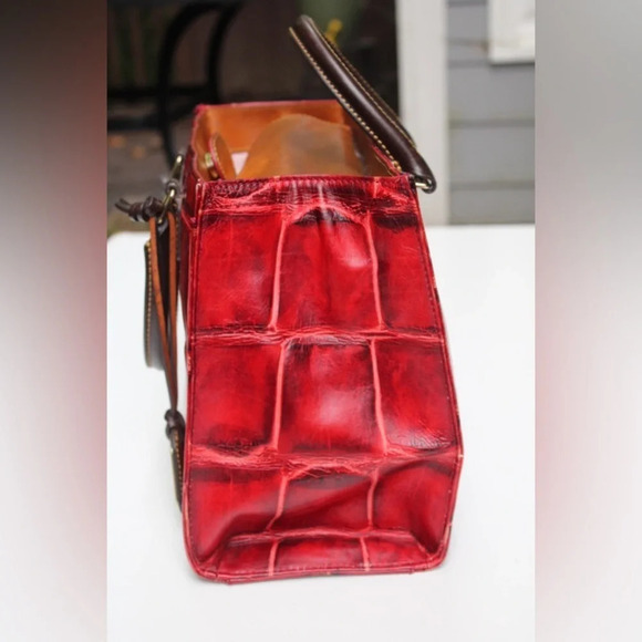 Dooney & Bourke Florentine collection satchel - Picture 10 of 15